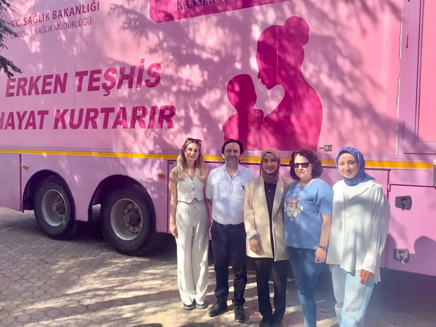 Başkan Yıldırım Kanser Tarama Tırını Ziyaret Etti